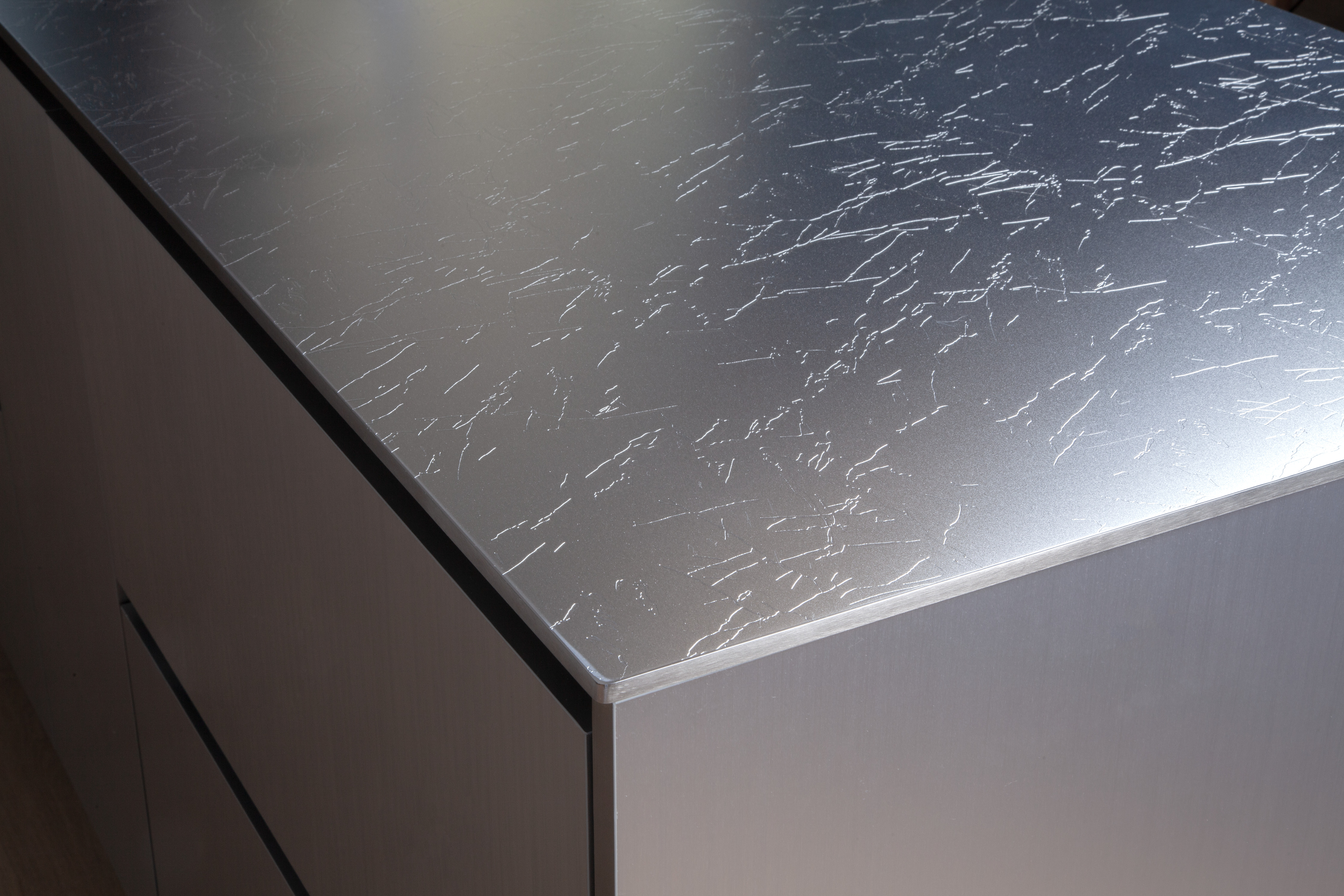 STAINLESS STEEL TABLES